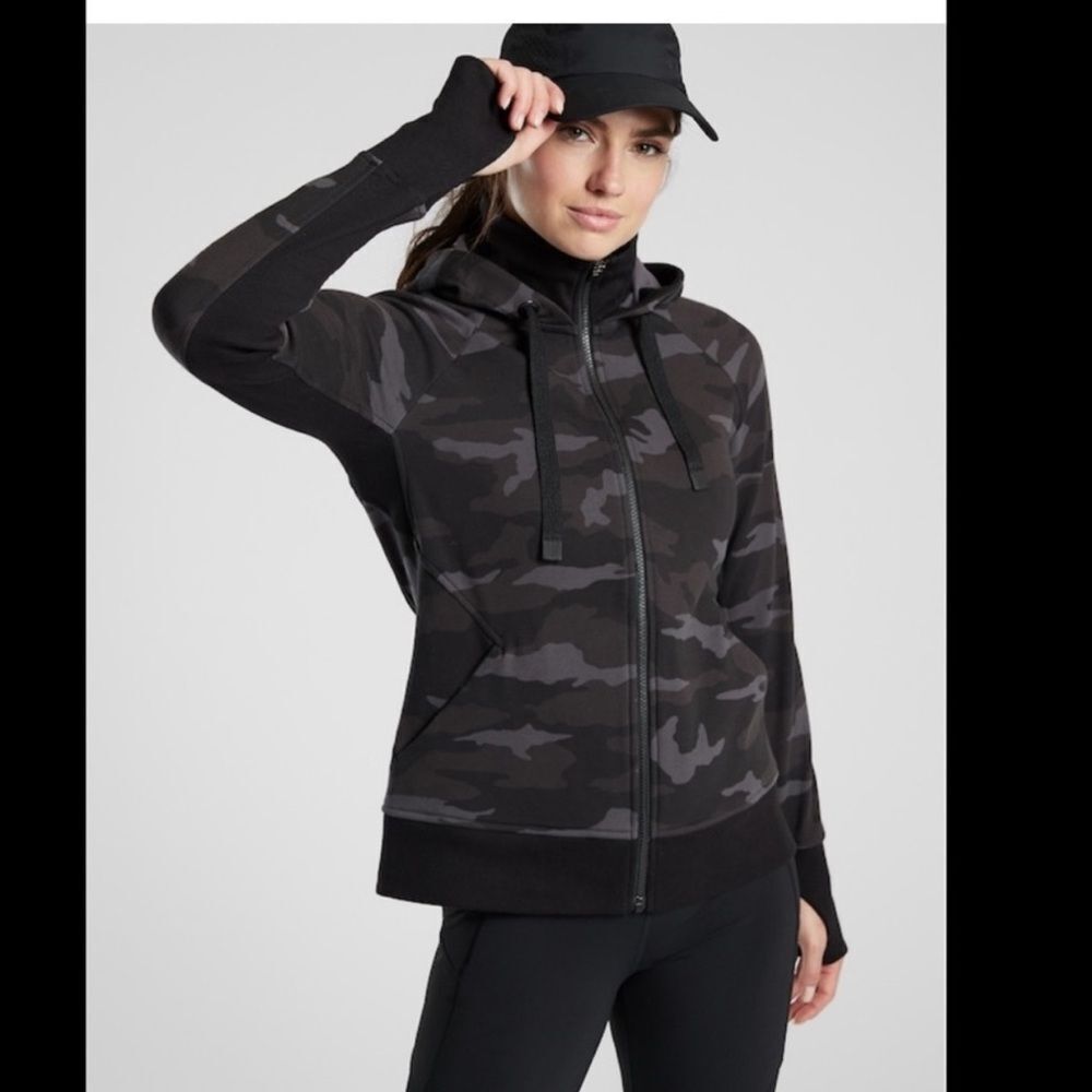 Athleta Triumph Camouflage Zip-Up Hoodie MT